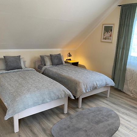 Apartment Mit Zwei Schlafzimmern Kerpen  Kültér fotó